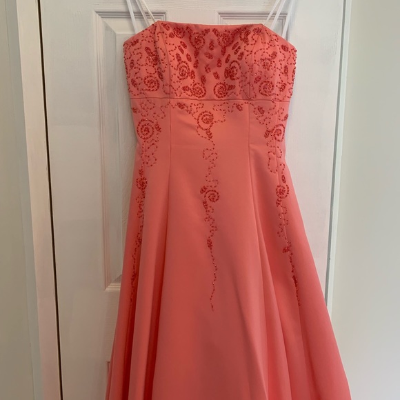 ☀️Cache Coral Strapless Evening Gown☀️ - Picture 3 of 8